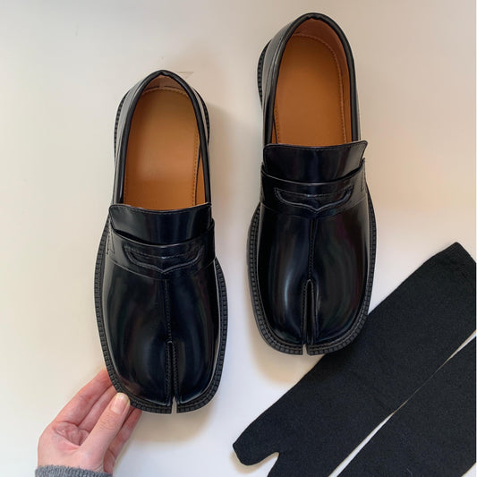 Tabi split toe black loafers
